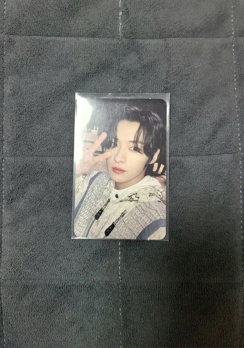 Skz lee know Five Star Soundwave Giveaway Photocard