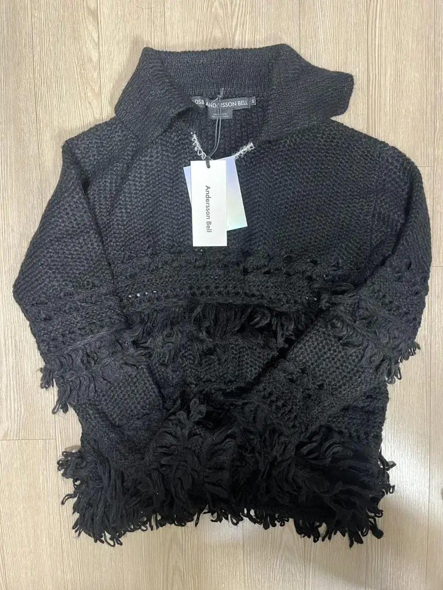 andersen bell knit loches fringed polo sweater