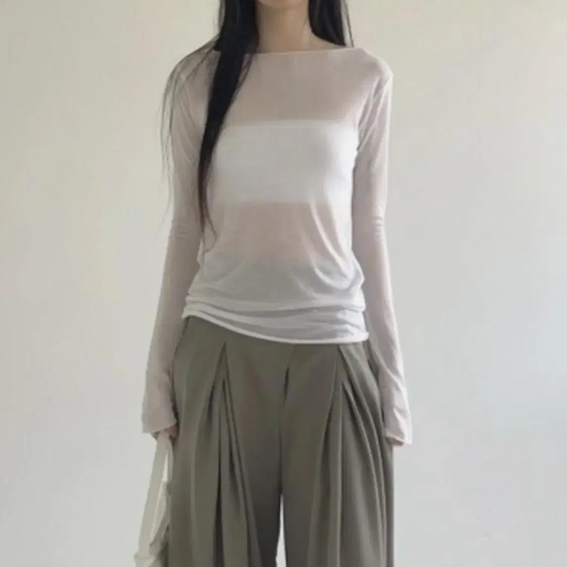 아델리오)soft tencel see-through tee (화이트)