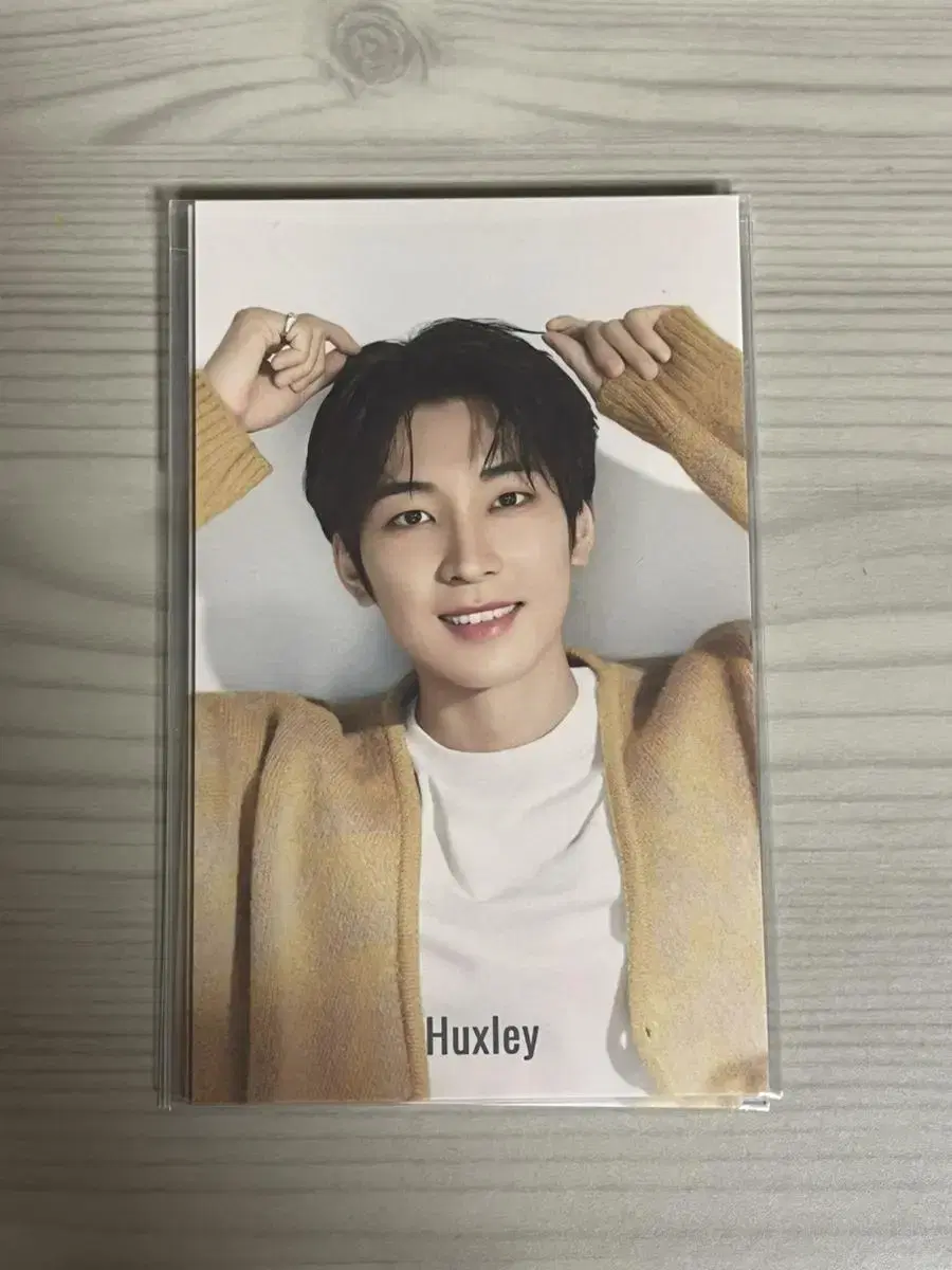 Huxley wonwoo photocard