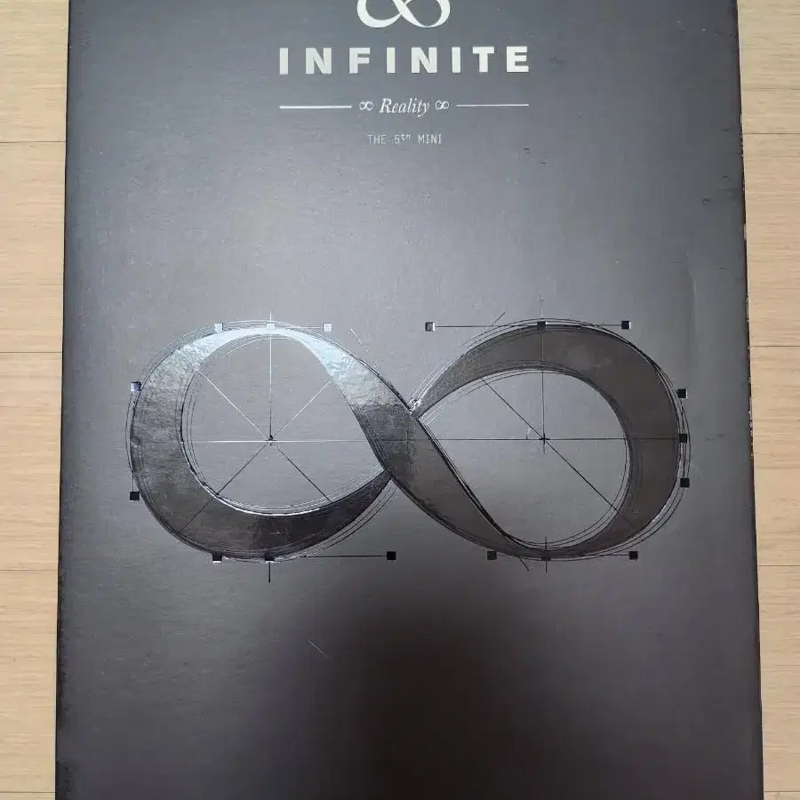 인피니트 리얼리티 한정