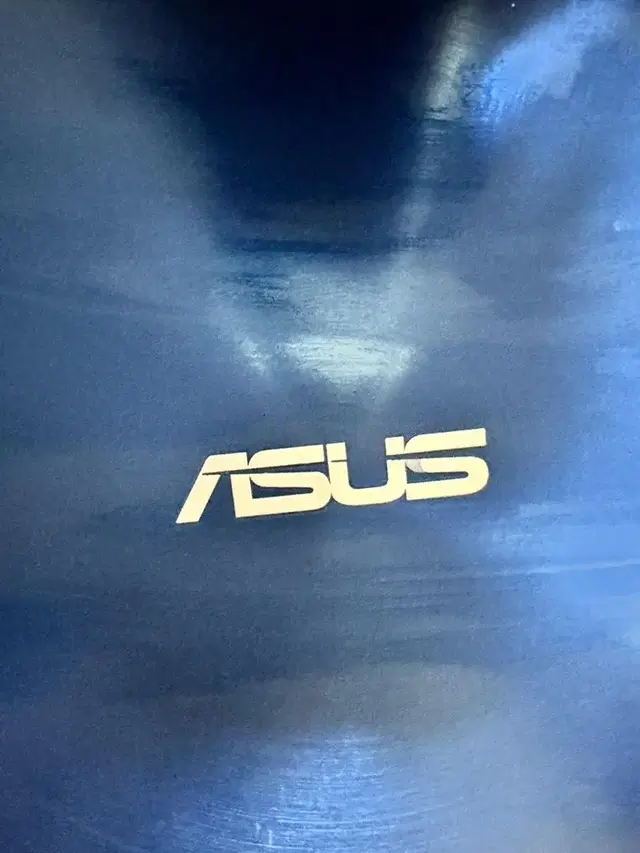 ASUS Zenbook (UX433F) 256GB