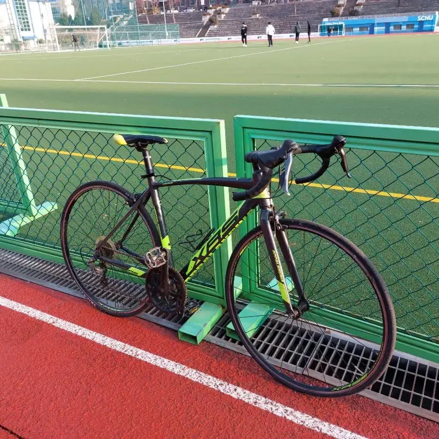 XRC 16 Bicycle bike. 라이딩, 브레이크, 기어에는 문제가