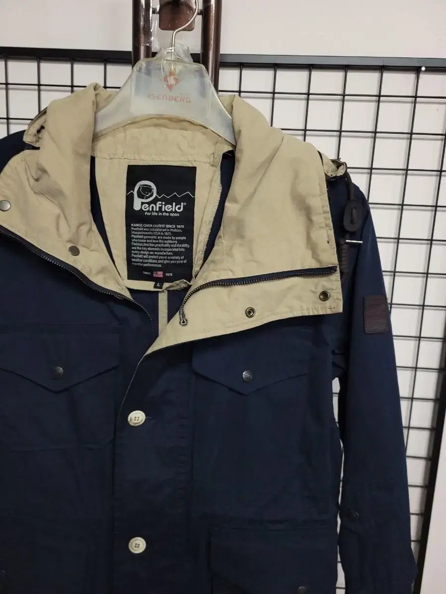 Penfield bom Windbreaker Hooded Jacket 105