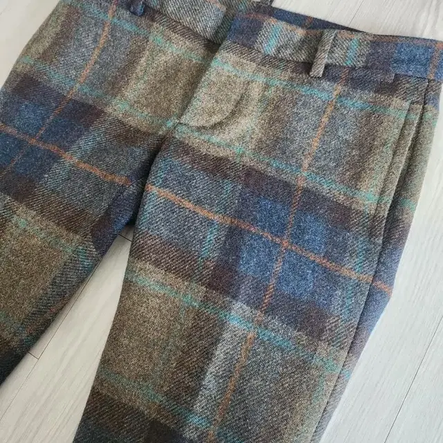 정품 디스퀘어드2 Tartan Check Wool Slim Pants