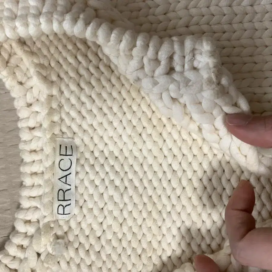 rrace 레이스 핸드메이드 반팔 니트 가디건 (crochet knit)