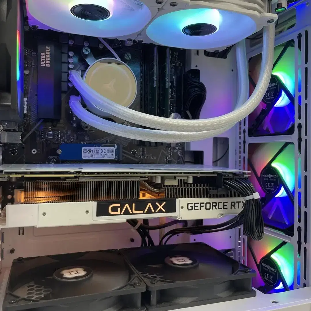 AMD7900X3D/X670/RAM32G/RTX4070/1TB