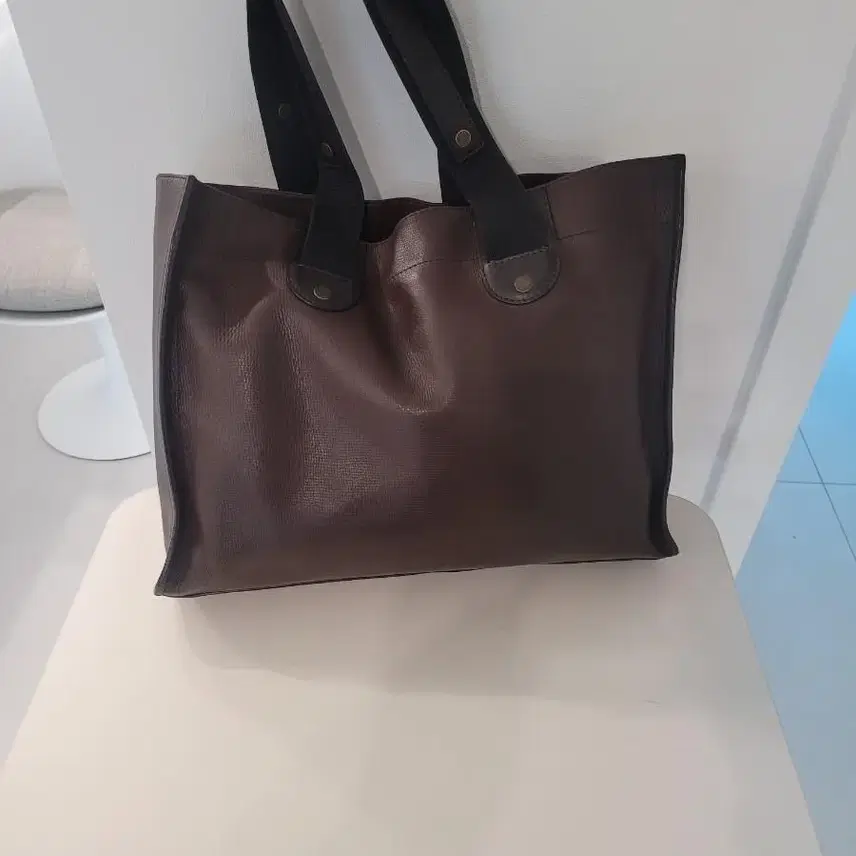 루이비통 LOUIS VUITTON 유타 모이칸 토트백 사진 3