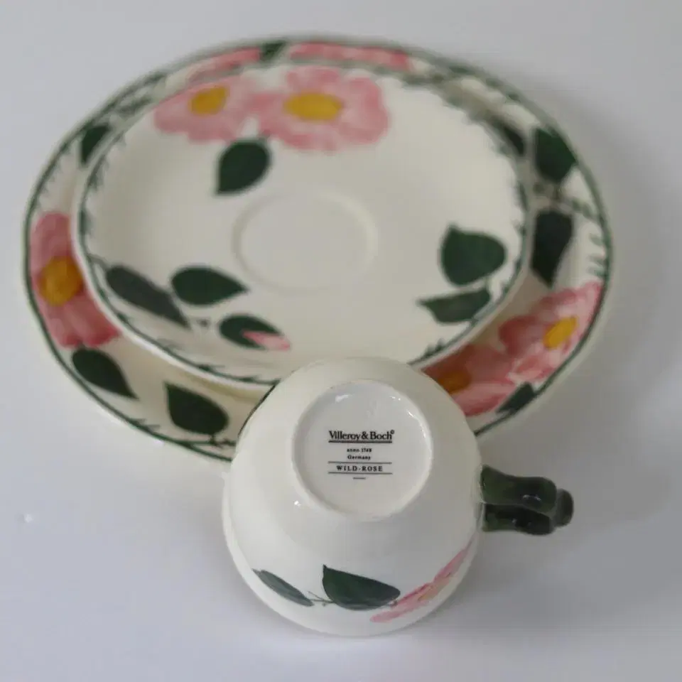 Villeroy & Boch Wild Rose Trio Set