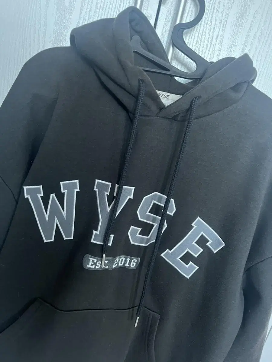 와이즈 후드티 챠콜색상 wyse