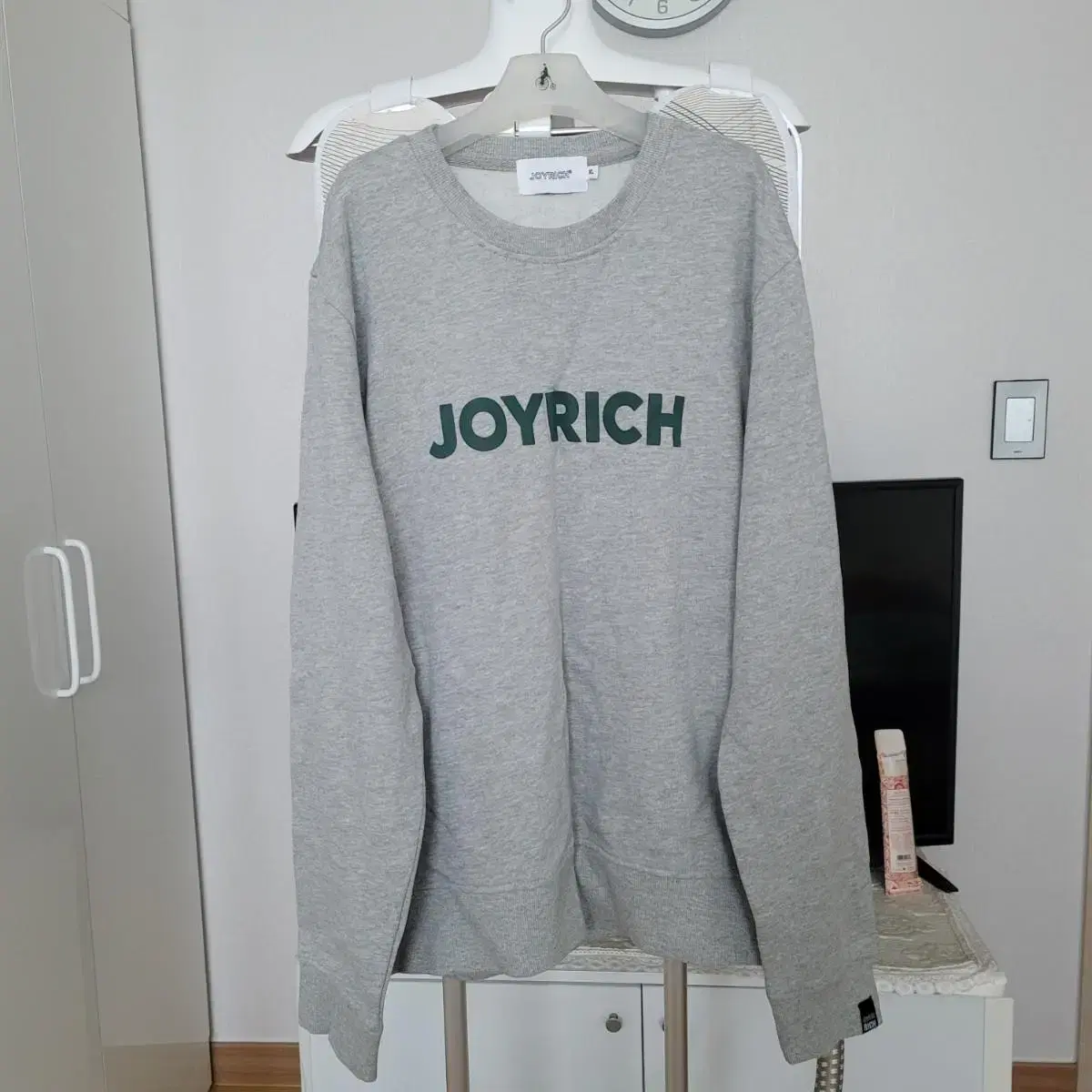 새상품..JOYRICH 공용 기모맨투맨 XL105