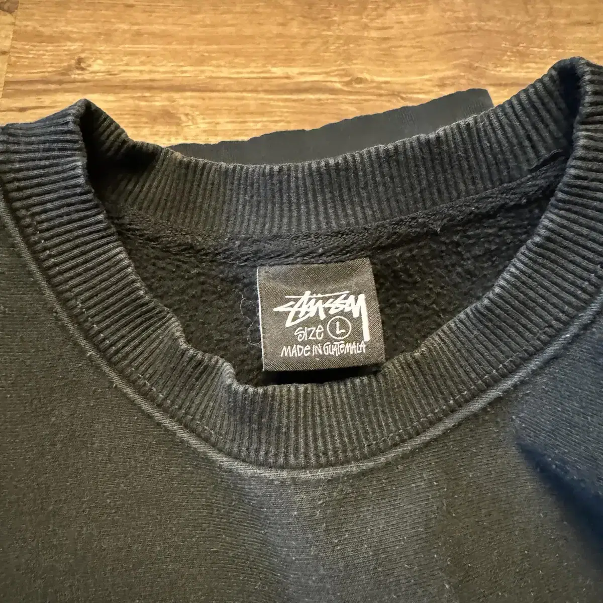 스투시 BASIC STUSSY CREW팝니다. L사이즈.