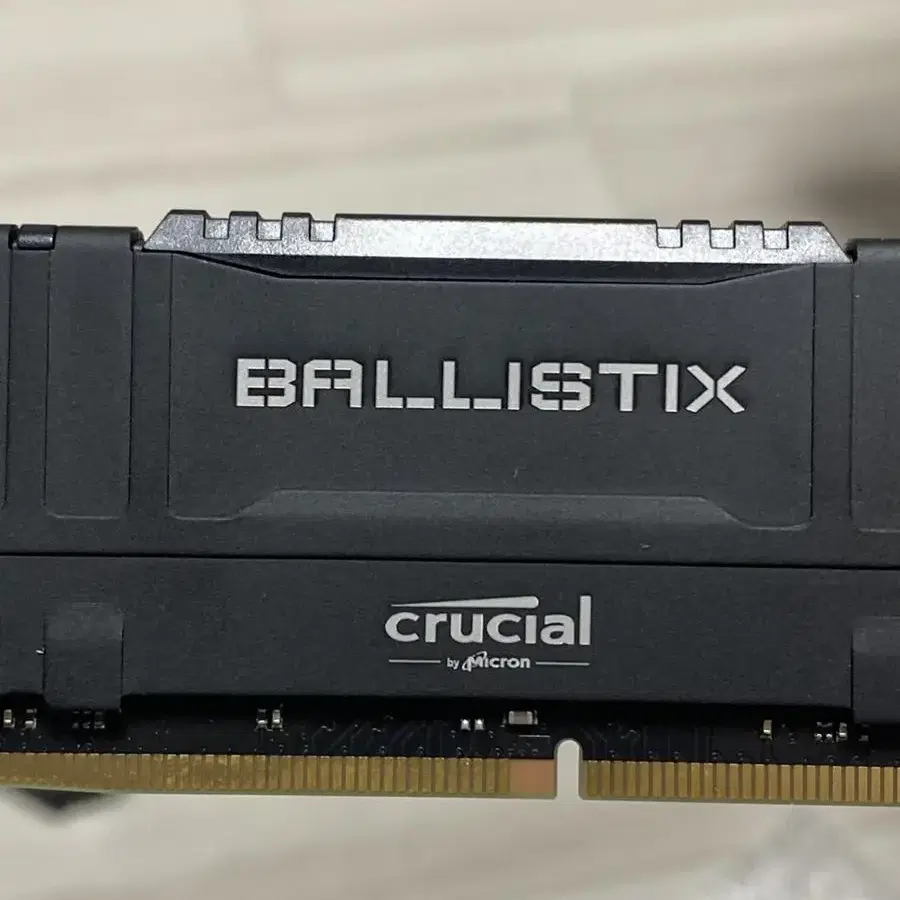 크루셜 발리스틱스 ddr4 램 8Gb*2개