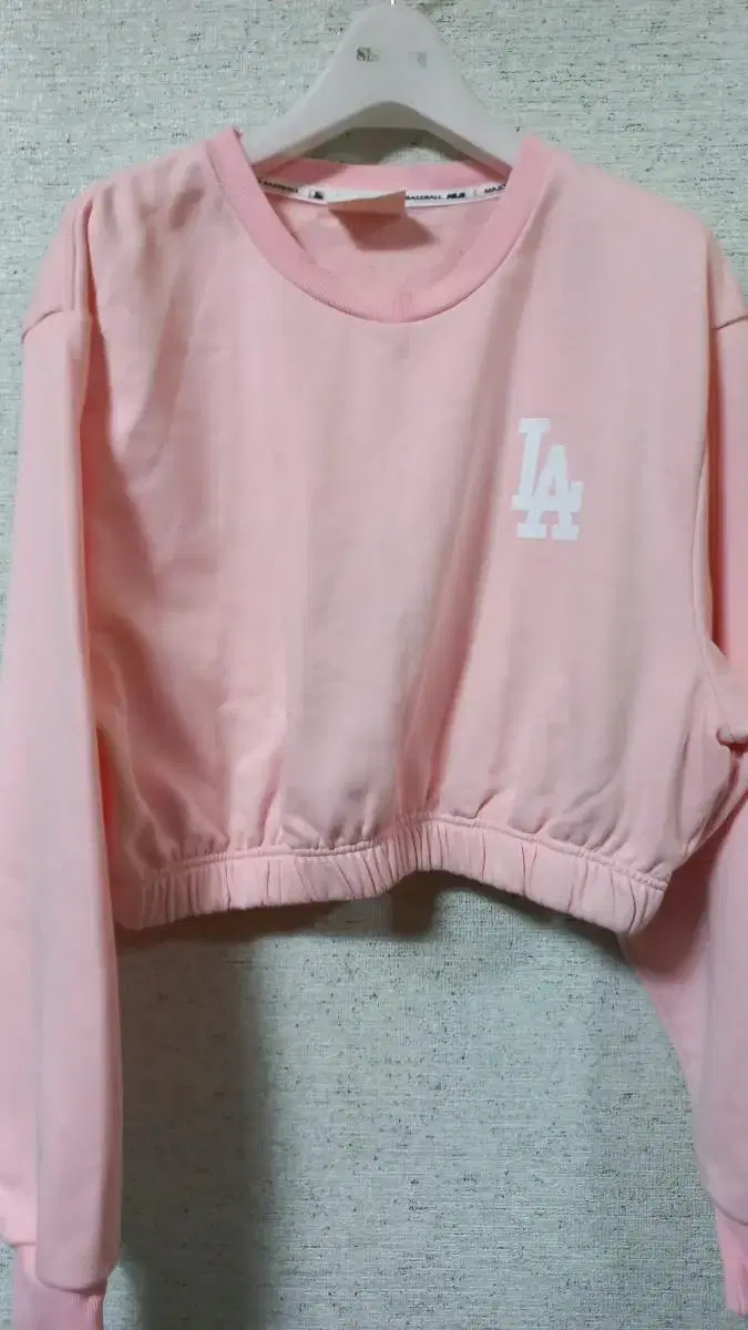 MLB Crop Hoodie (around 66)