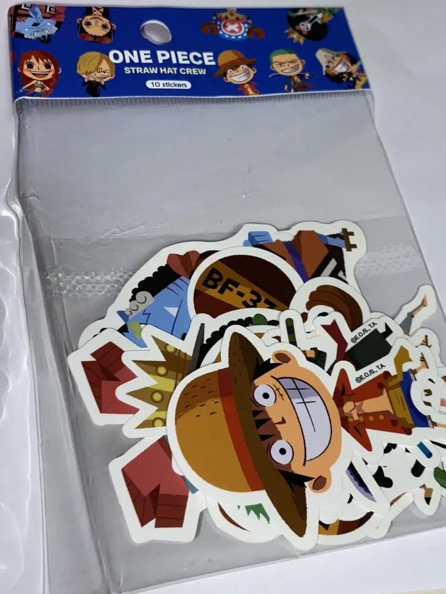 (unsealed) ONEPIECE Removable Everyday Sticker Pack per Straw Hat