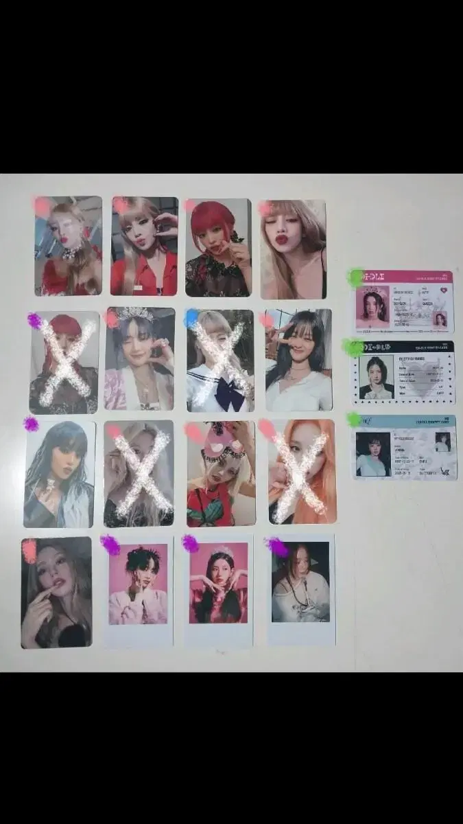 Girls gidle photocard sell. / Minnie. soyeon. Shuhua. Yuqi. Miyeon.