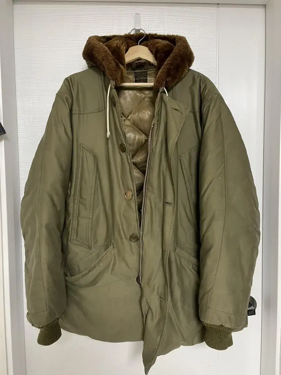 Original 40s WW2 B-9 Eddie Bauer 44