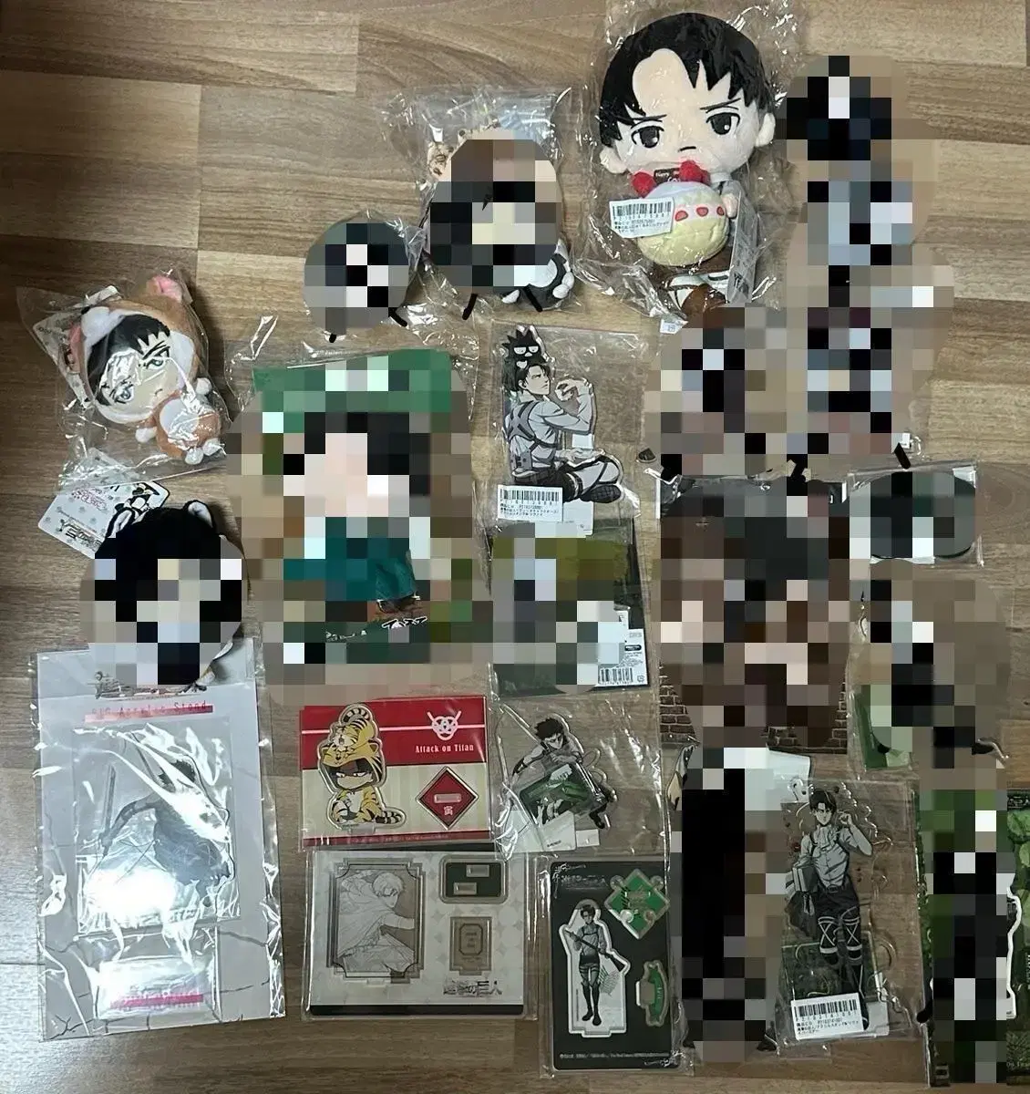 Levi acrylic Goods on clearance