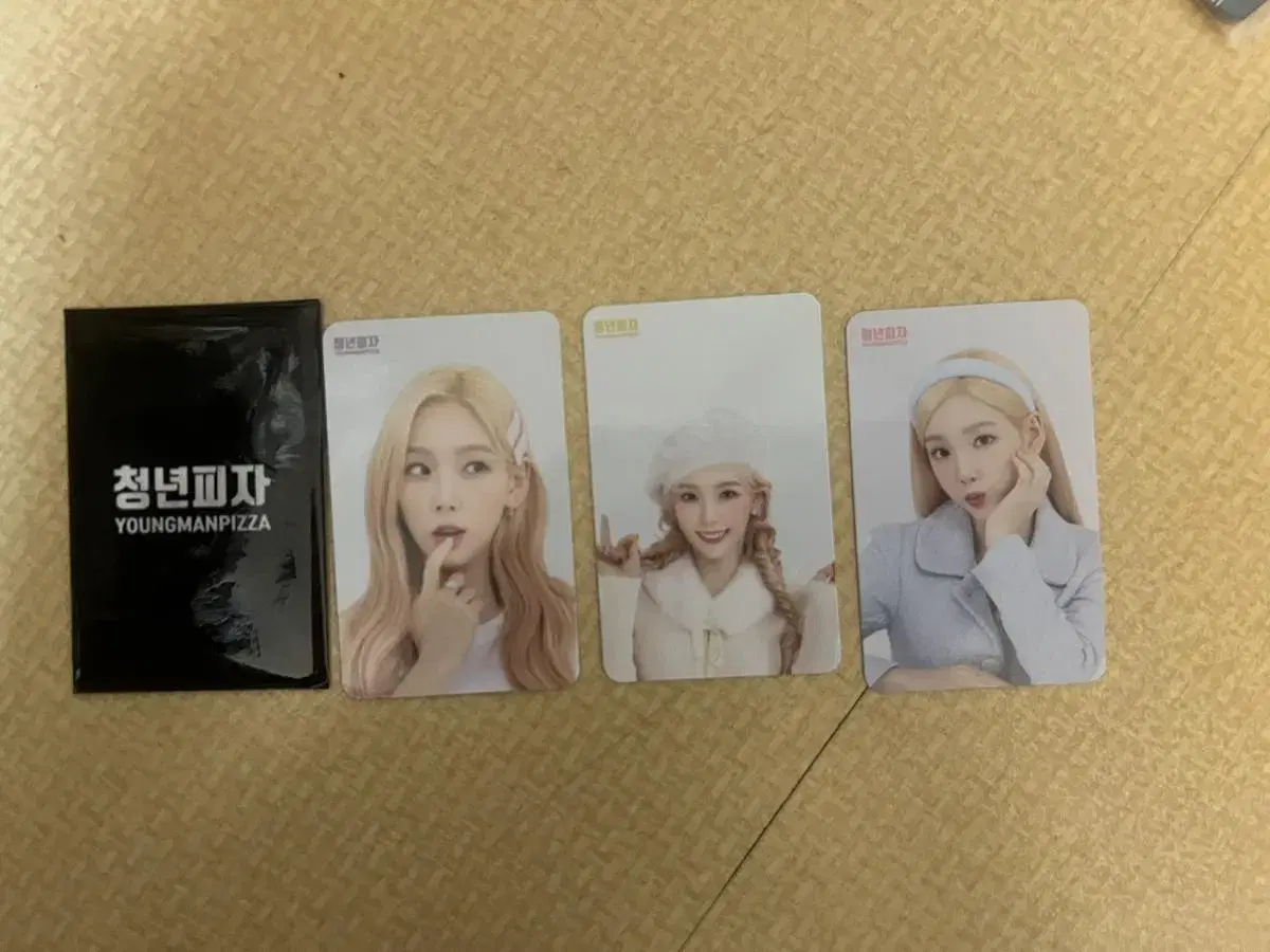 Taeyeon Youth Pizza Photo Card