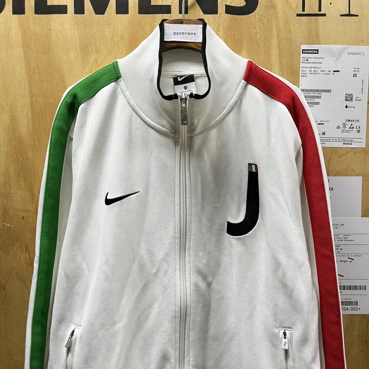 Nike Juventus Old School Vintage Jersey