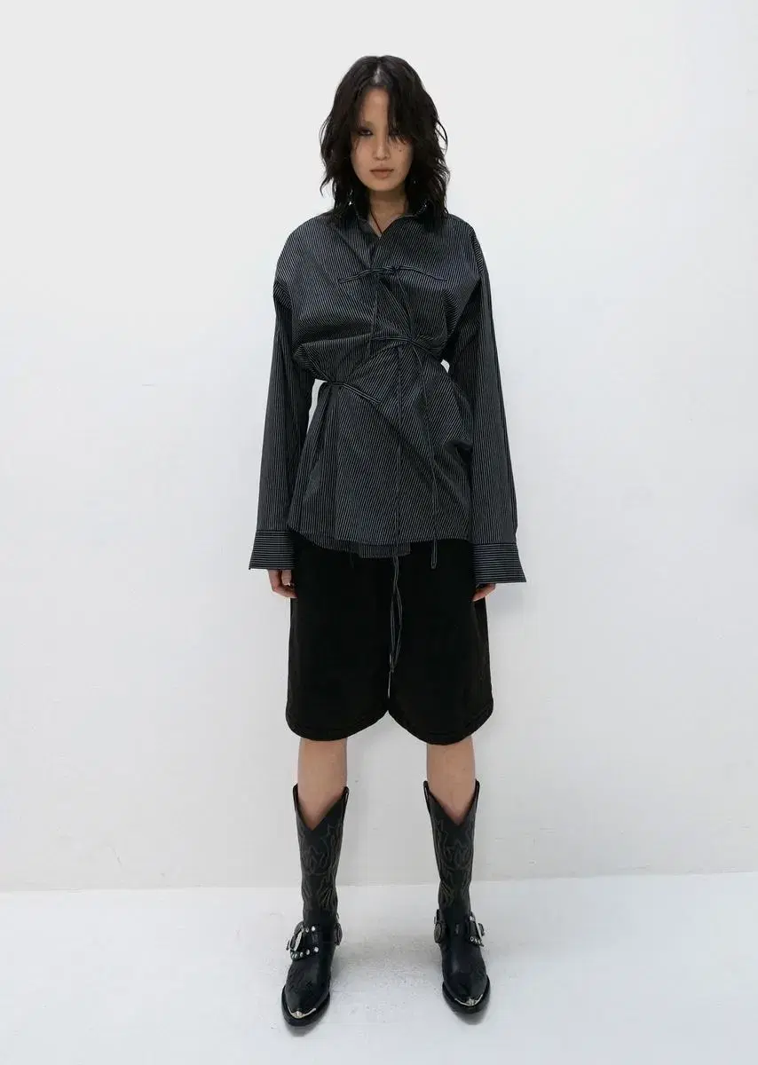 (새상품)S/E/O OVERSIZED TIE SHIRT