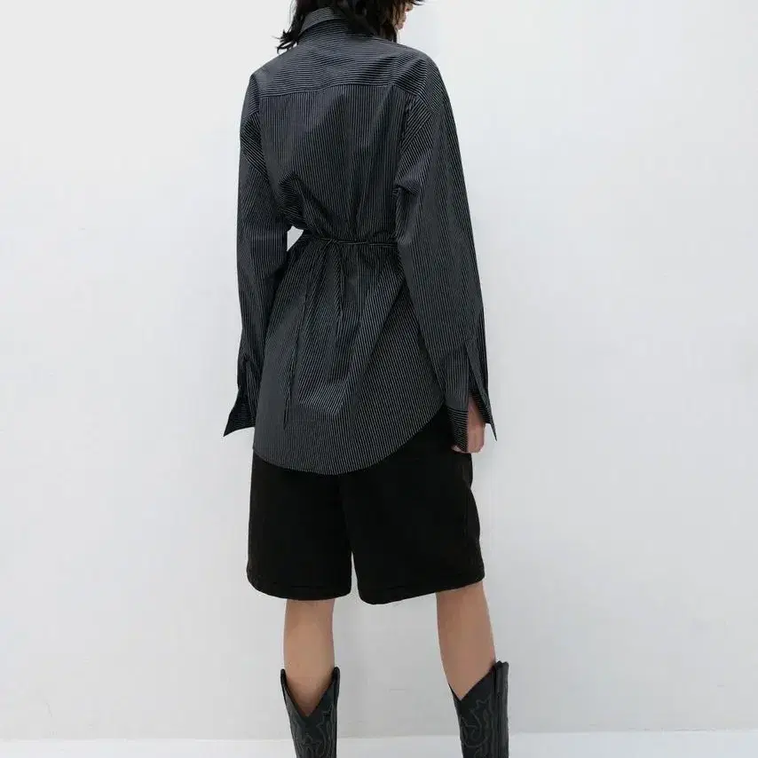 (새상품)S/E/O OVERSIZED TIE SHIRT