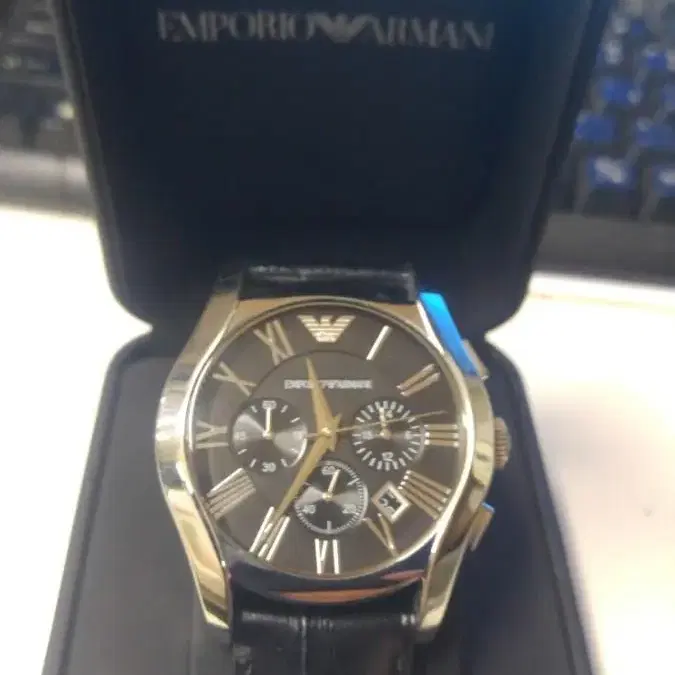 EMPORIO ARMANI 시계