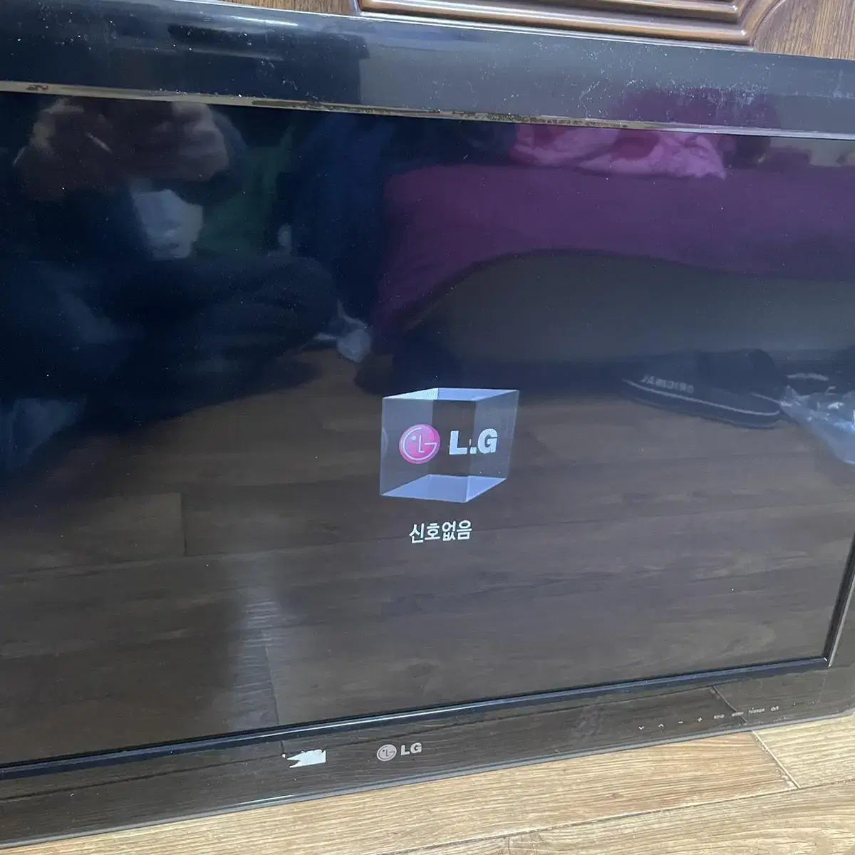 Lg tv 32인치 브라켓 없음. 직거래만