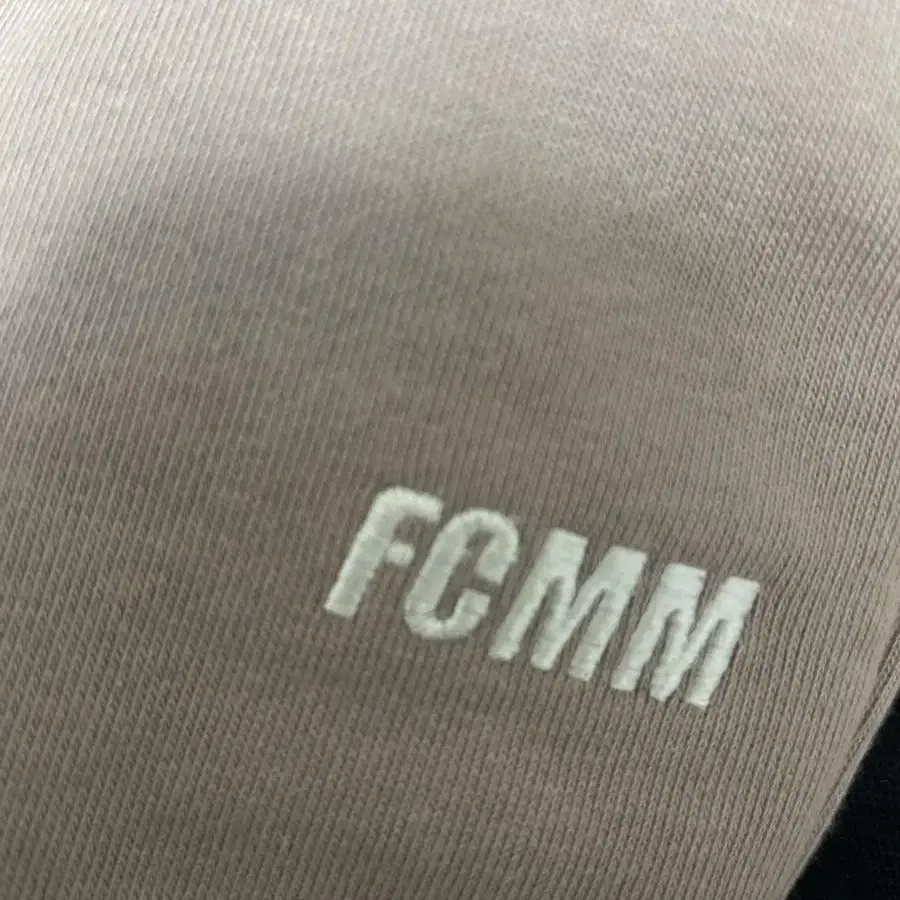 fcmm 클랙식 조거팬츠