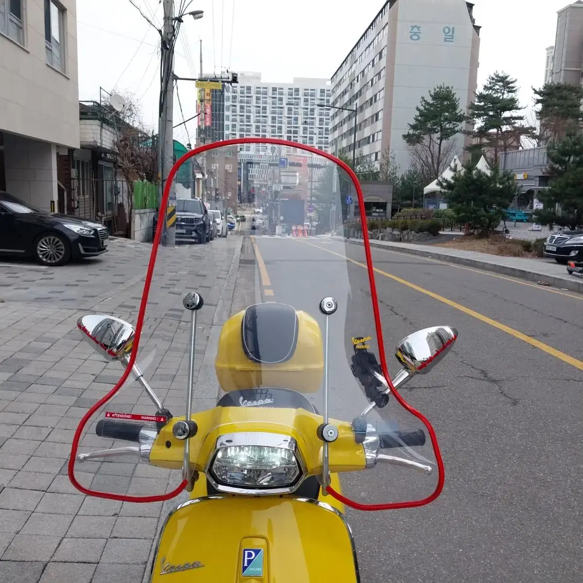 23년식   베스파 스프린트 125cc 노란색 판매합니다