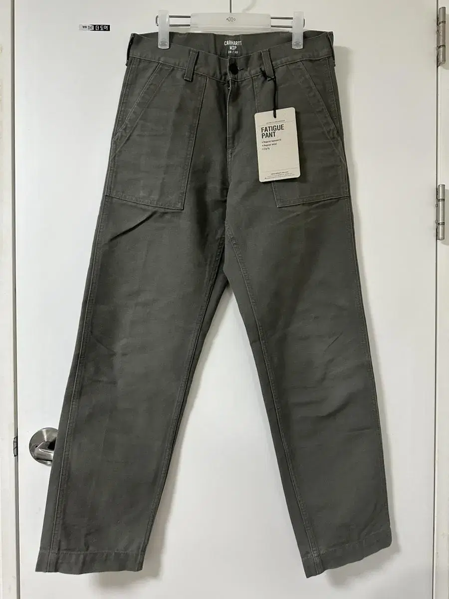 Calhart Puttyg Pants Tapered Fit Olive 28/32