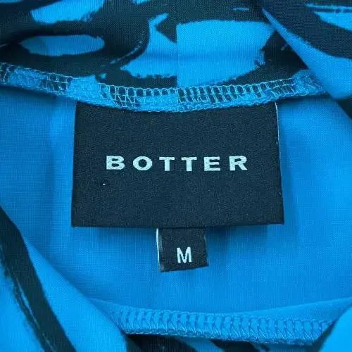 BOTTER 보터 22FW 플라워 프린트 터틀넥 져지 탑