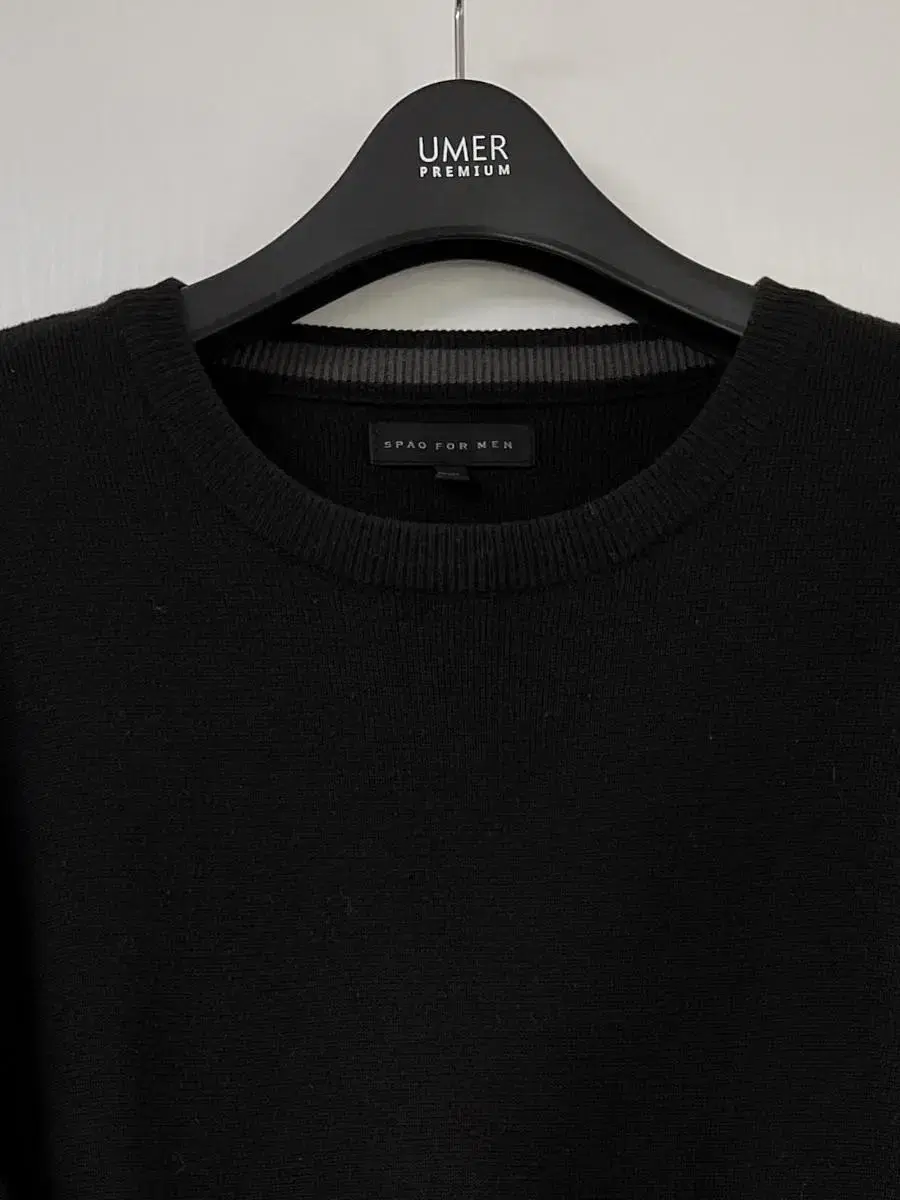 (FREE) Men's Dotom Knit Solid Black