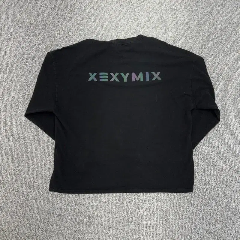 Jexmix Backlogo Long Sleeve Tee FREE