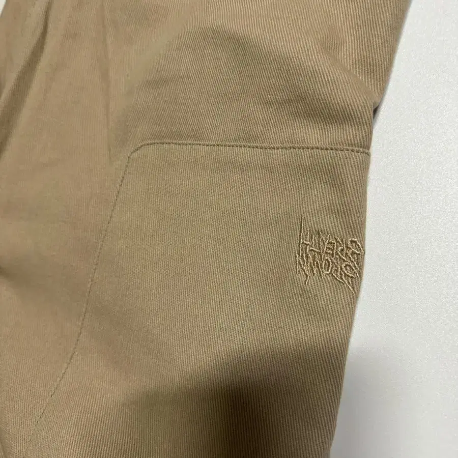 BrownBreath Chino Pants - Beige (L)