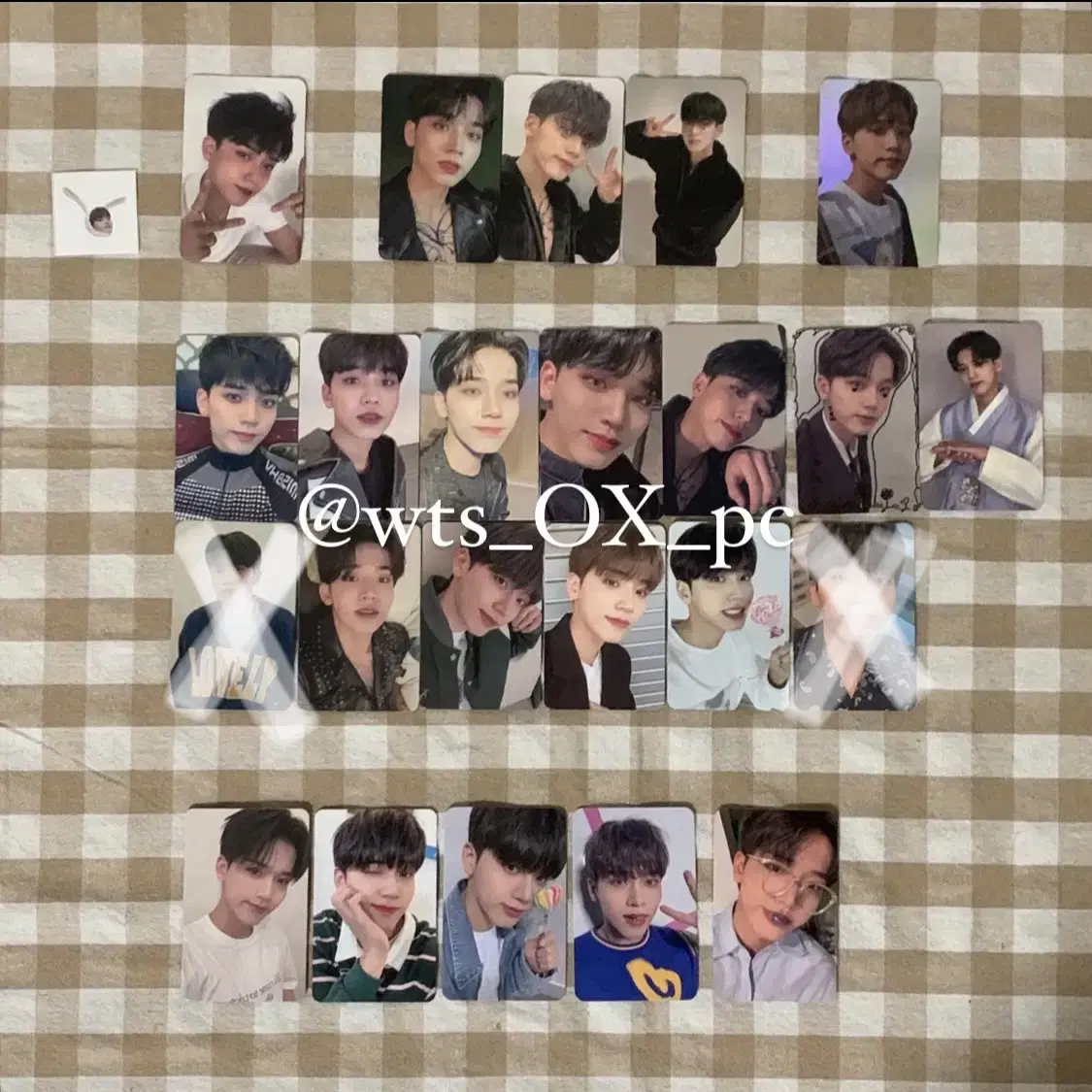 Omega X hyuk unreleased photocard photocard Alpo