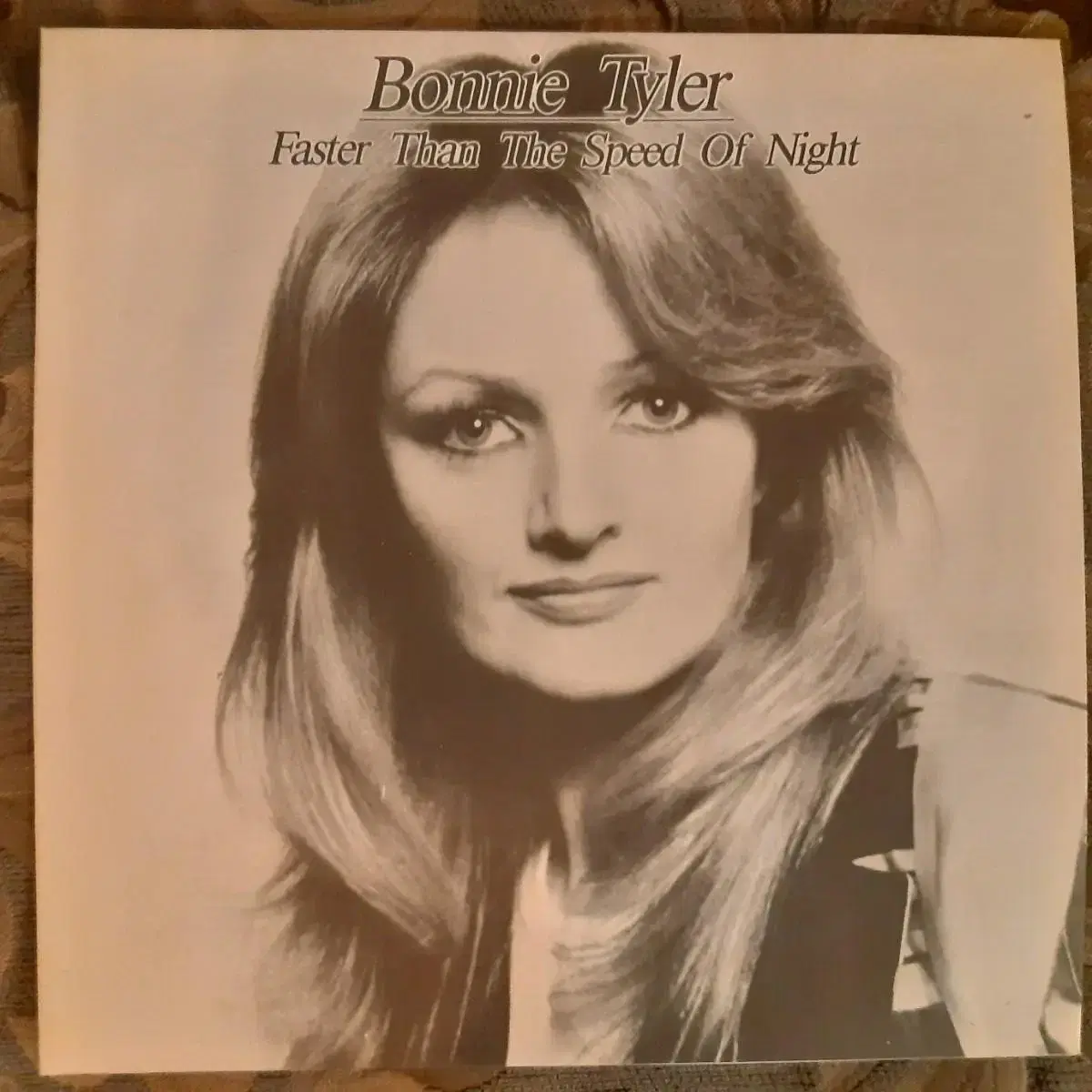 Bonnie Tyler faster than the speed lp