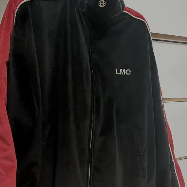 (TXT연준 착용) LMC 벨루어 트랙탑 M