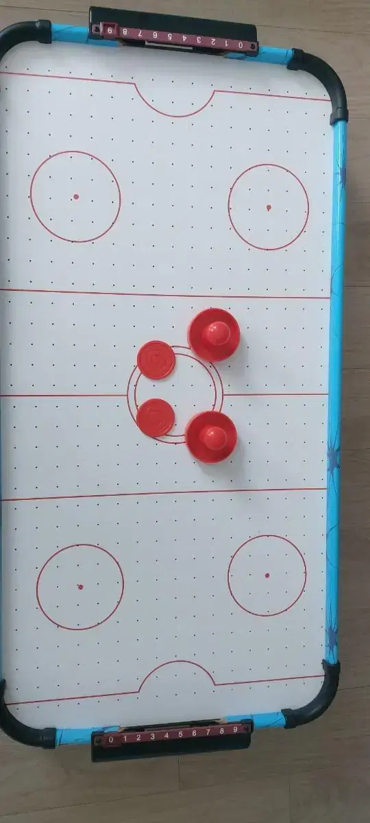 Air hockey game