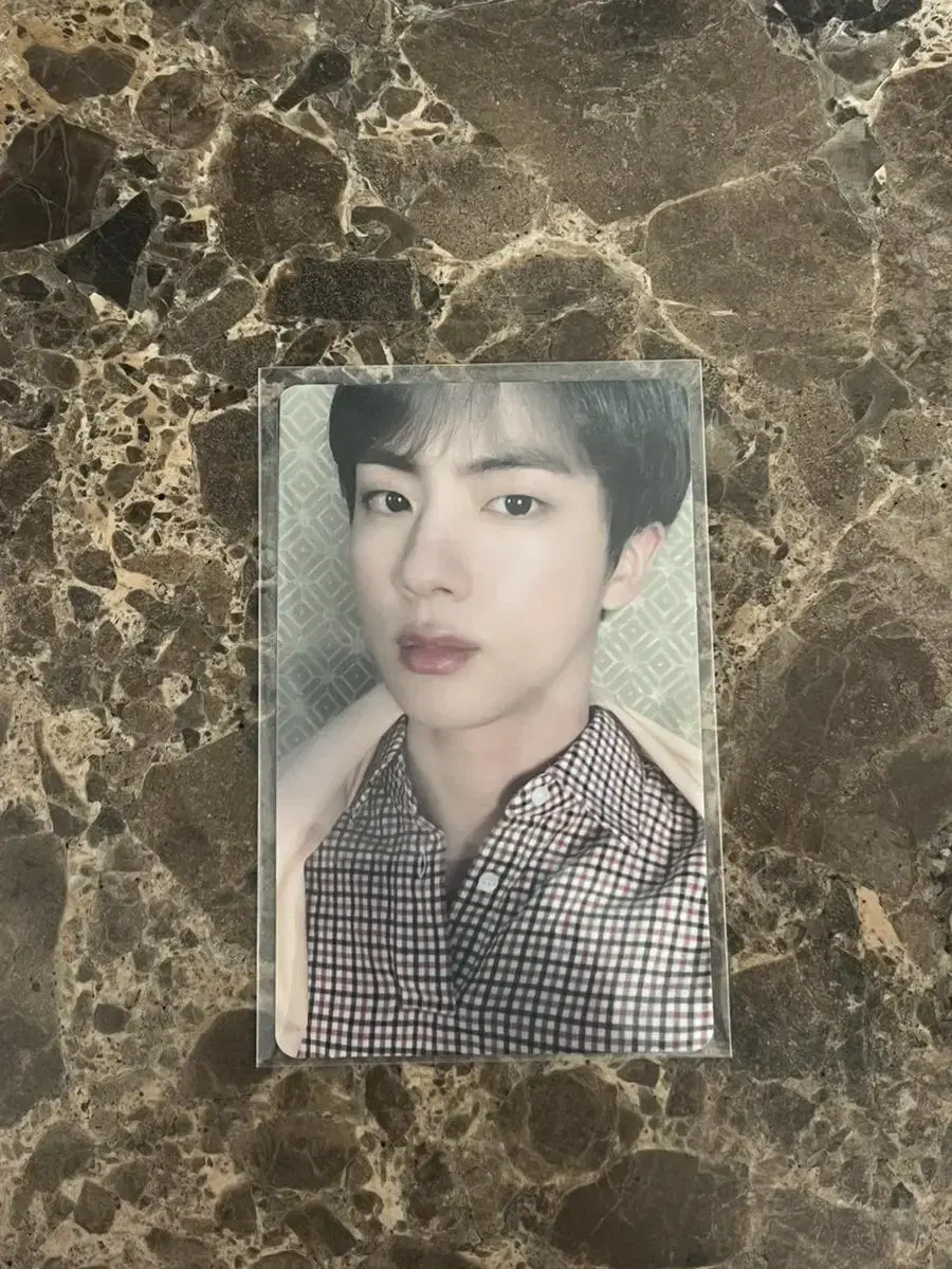 Persona version 3 jin photocard sell (for dummies)