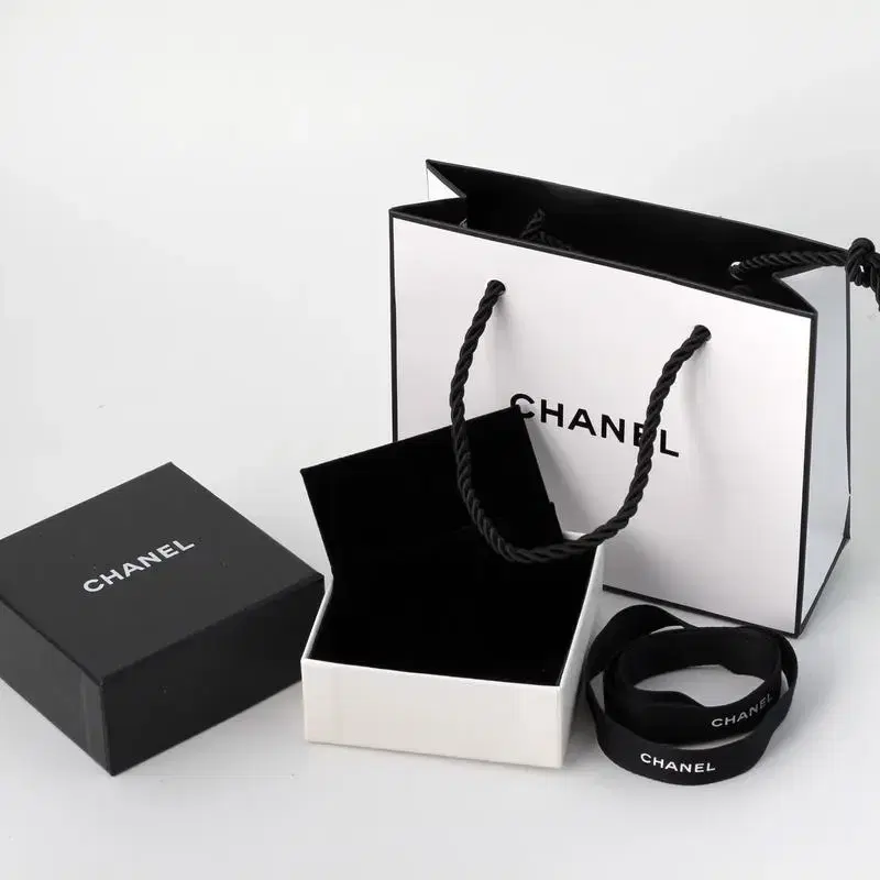 샤넬 CHANEL 상자 쇼핑백