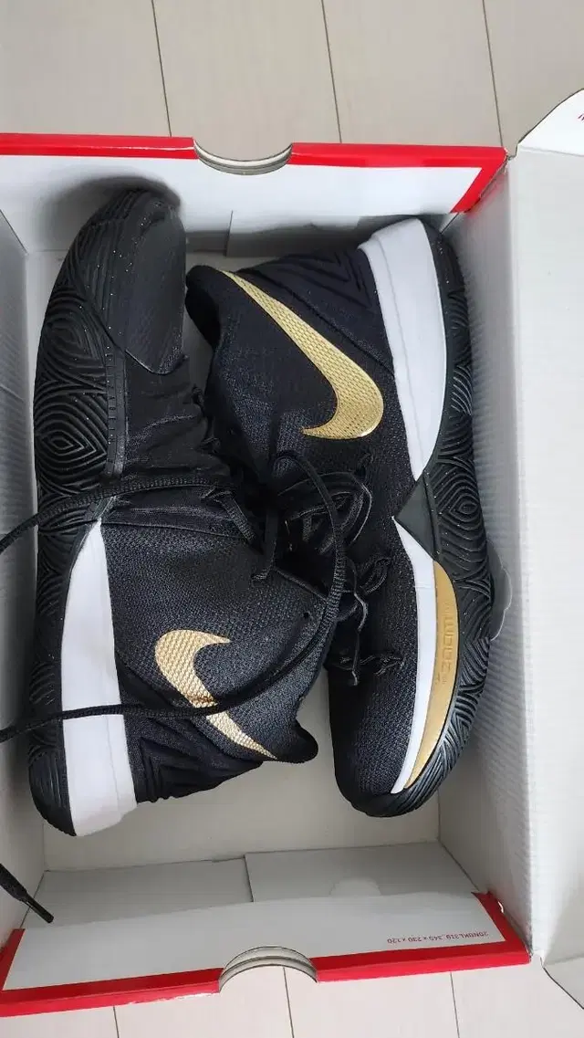 나이키 카이리 nike basketball Kyrie low3