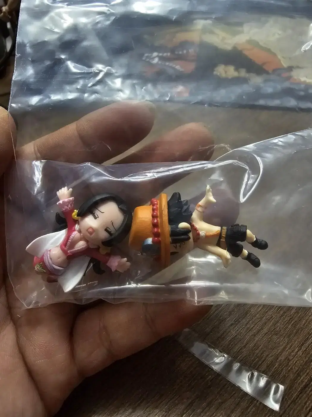 ONEPIECE: Water-based Abilities Gacha Figure: Hancock, Ace 2 types not used