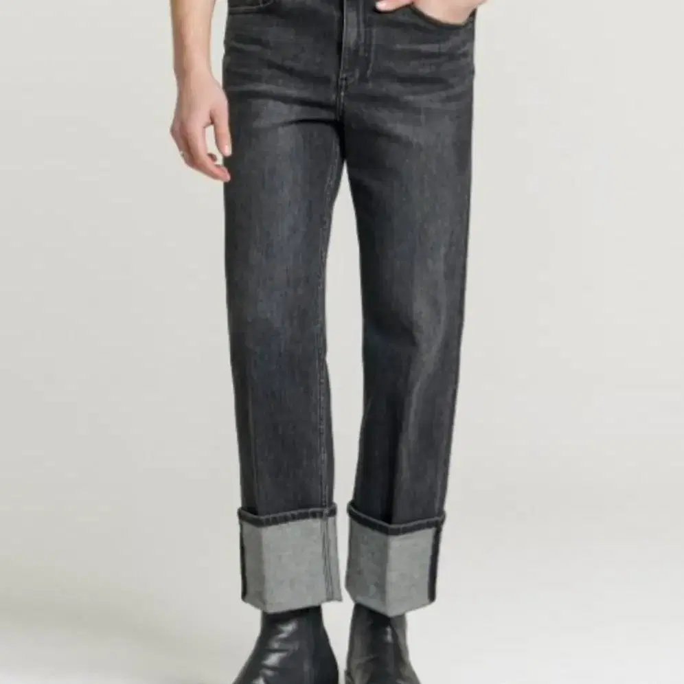 Denim Roll-up Pants - Black Washed