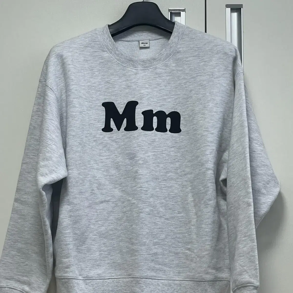 Mmlg 맨투맨 M [Mm FAMILY SWEAT (ASH GREY)]