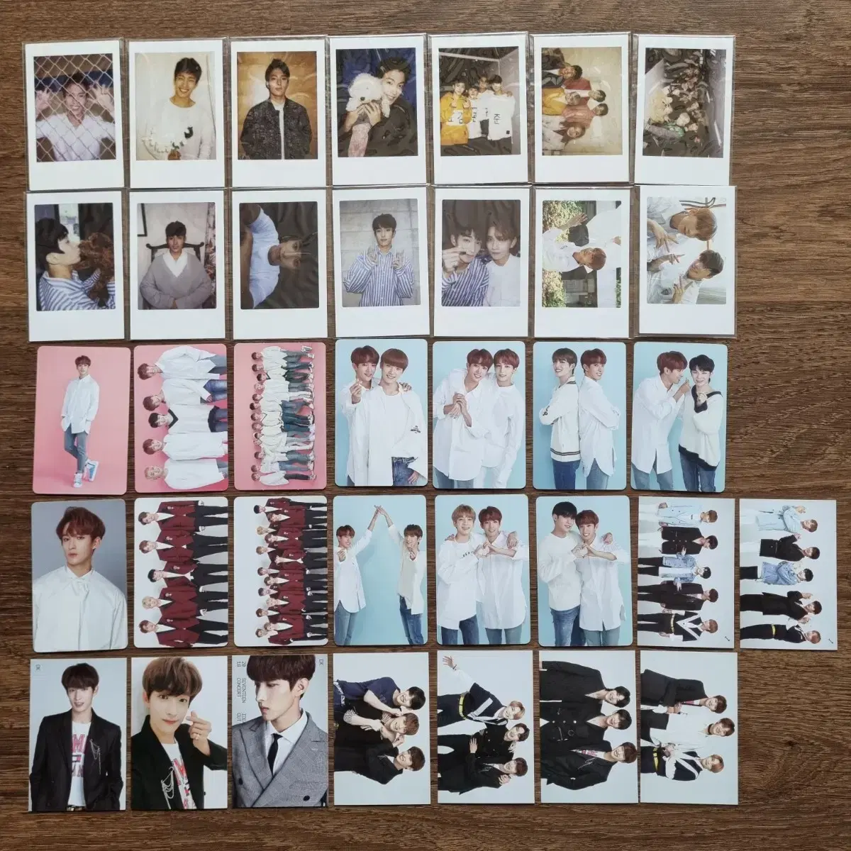 I sell Seventeen merchandise album carrot zone photocard @pola_shuffle etc.