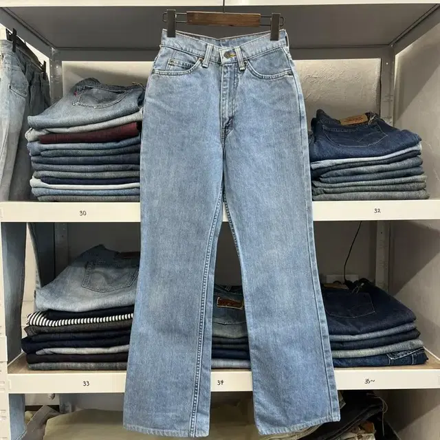 (24)90s 857 Vintage Levis