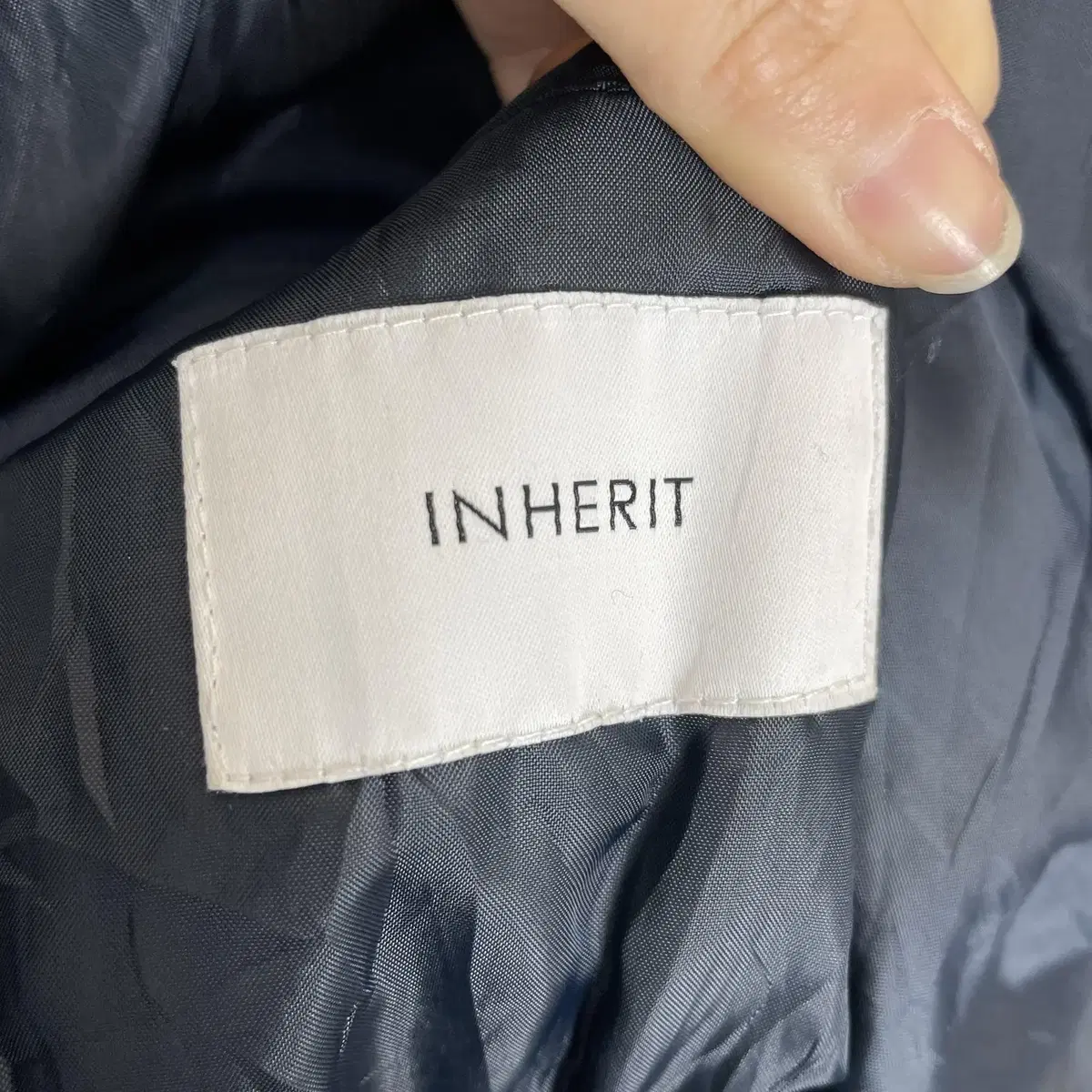 Inherit  블랙 싱글 미디 코트