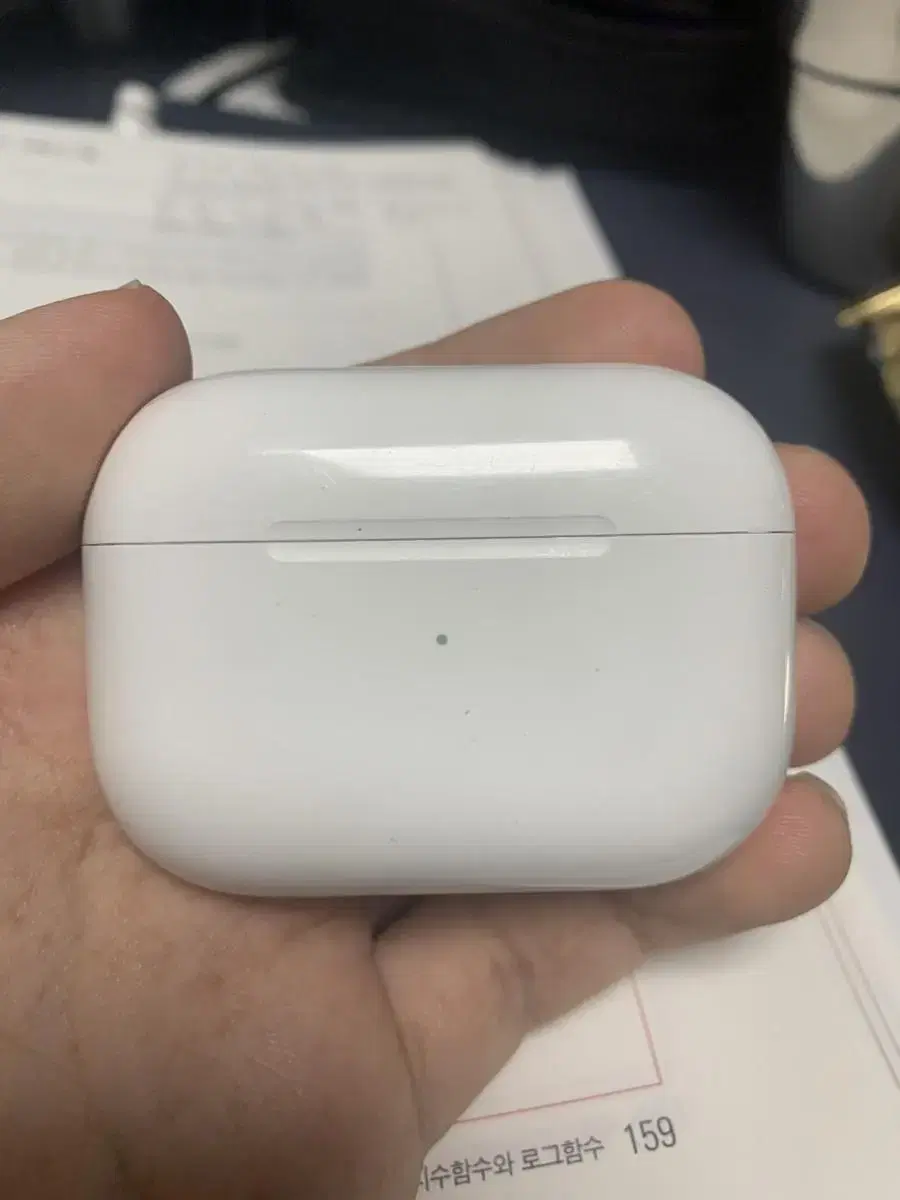 Original AirPods Pro 1 base