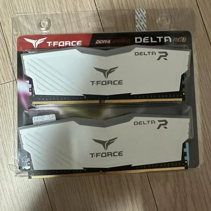 T-force 팀그룹 32GB 튜닝램 판매합니다